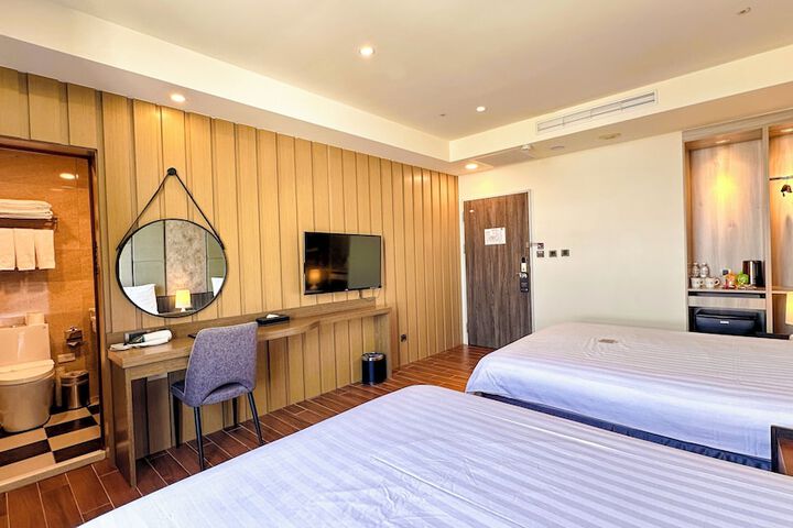 Room 22 of 67