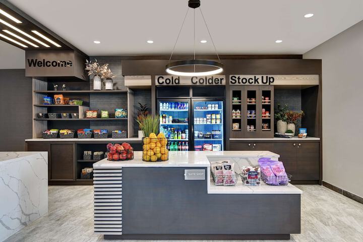 Snack bar
