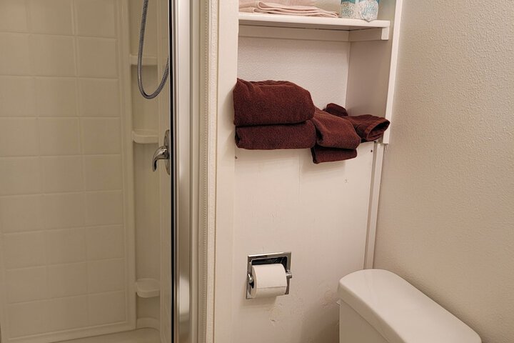 Room 12 of 12
