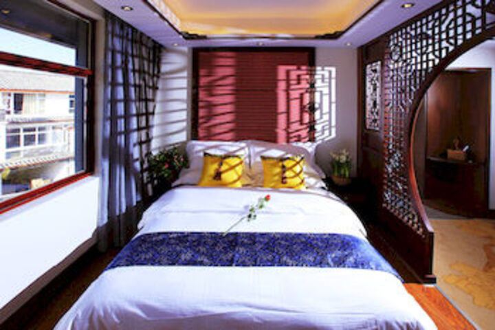 Room 14 of 23