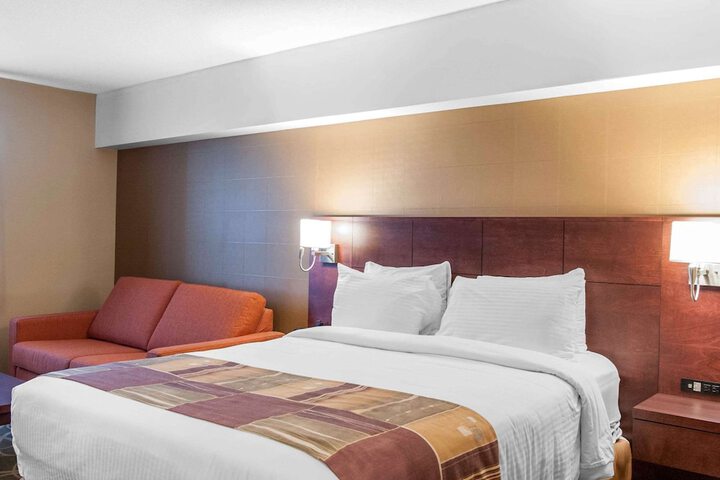Room 21 of 42