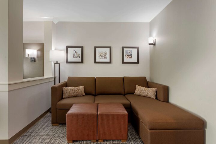 Room 19 of 36