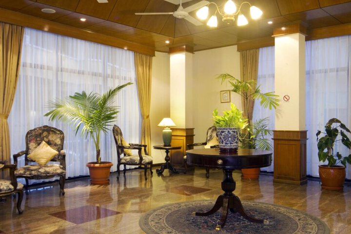 KAM HOTEL