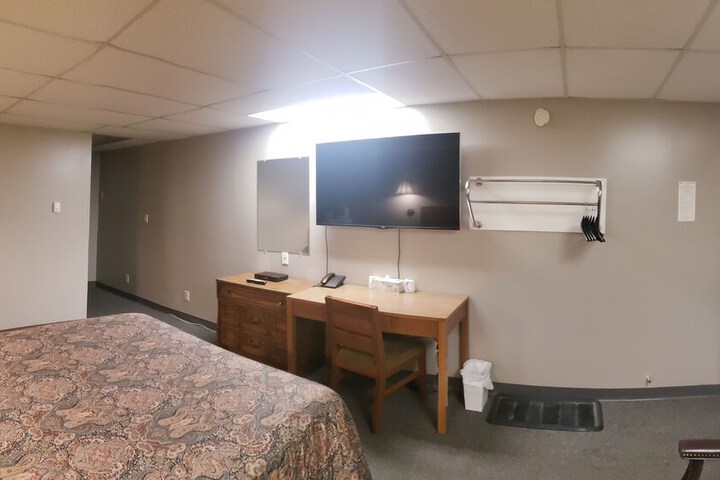 Room 5 of 58
