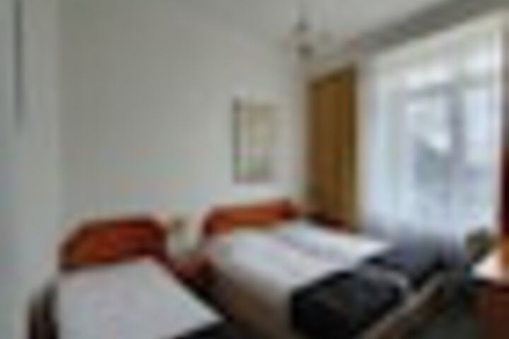 Room 170 of 324