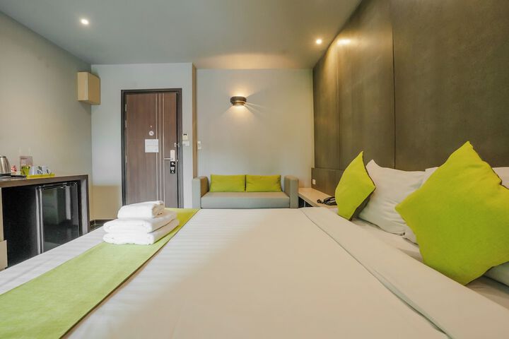 Room 2 of 46
