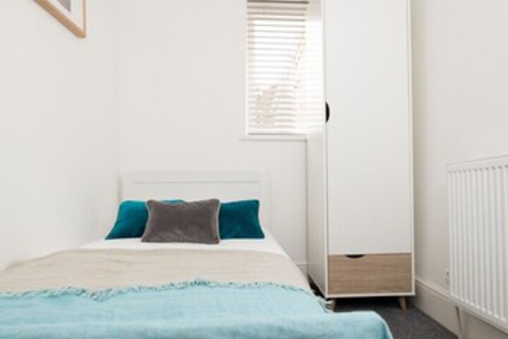 Room 166 of 167