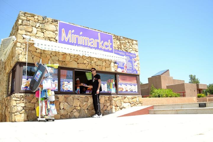 Gift Shop 18 of 33