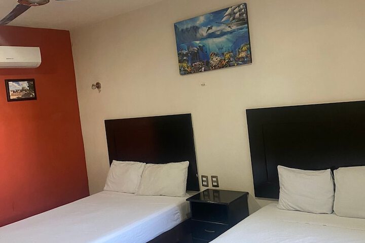 Room 6 of 20