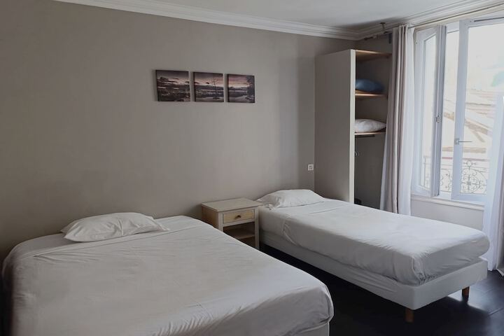 Room 20 of 42