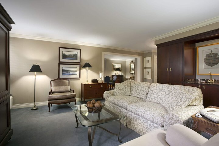 Room 8 of 20