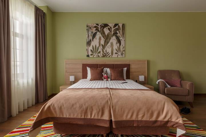 Room 54 of 89