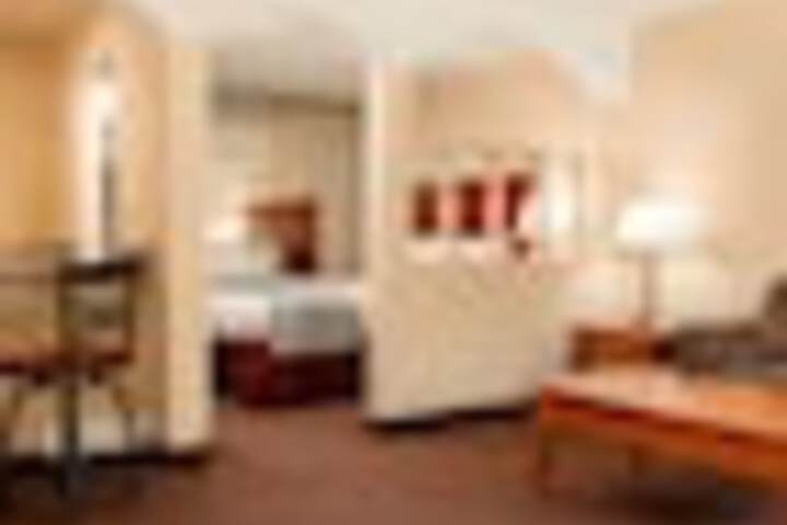 Room 35 of 138