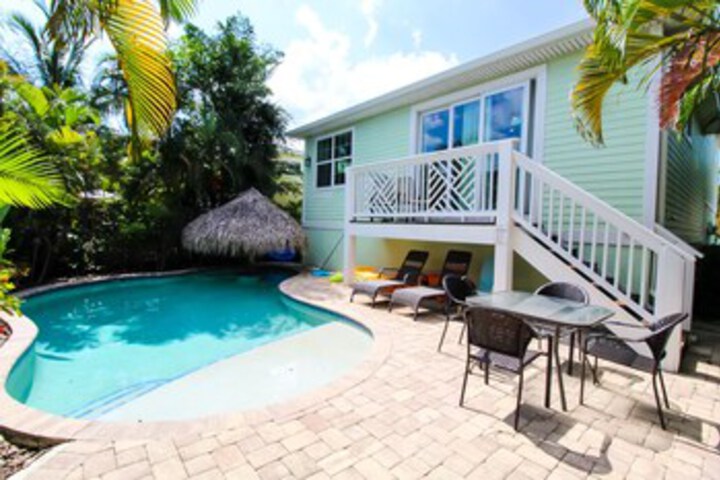 Sea Glass Retreat in Holmes Beach, FL
