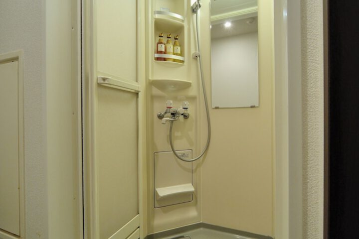 Clean Restrooms