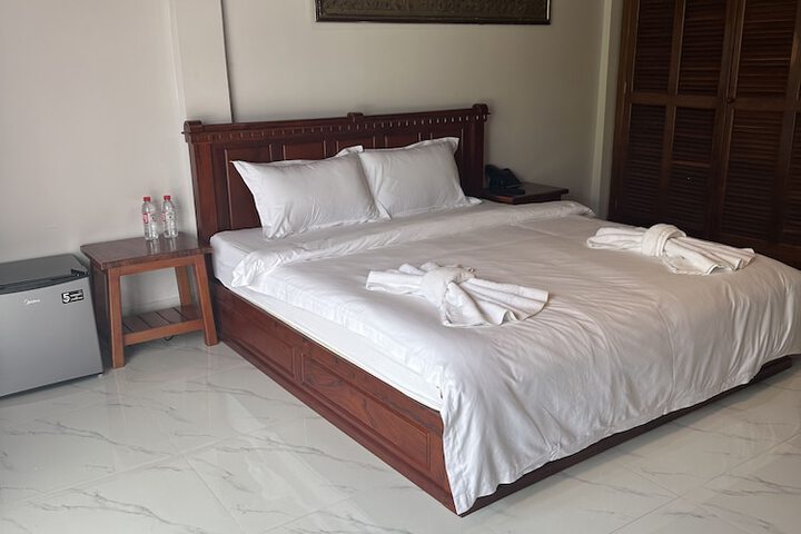 Room 17 of 54
