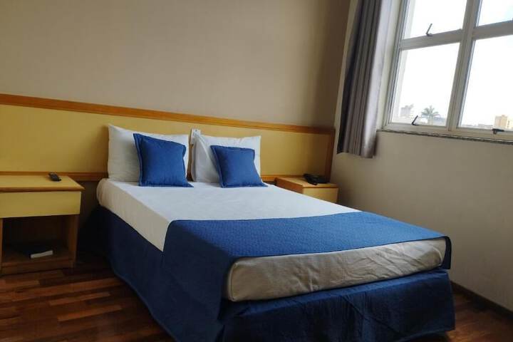 Room 28 of 113