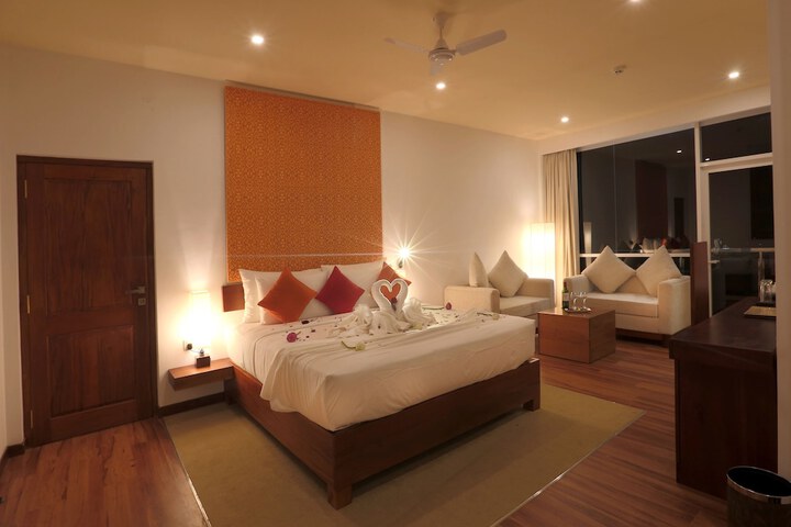 Room 13 of 56
