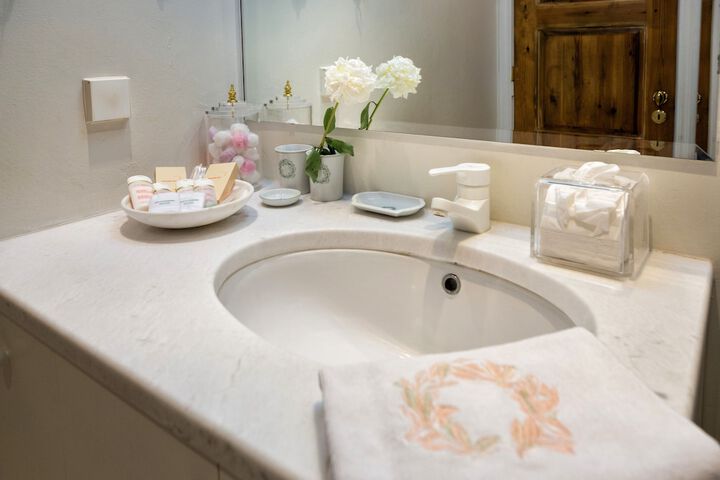 Bathroom Interior Photo