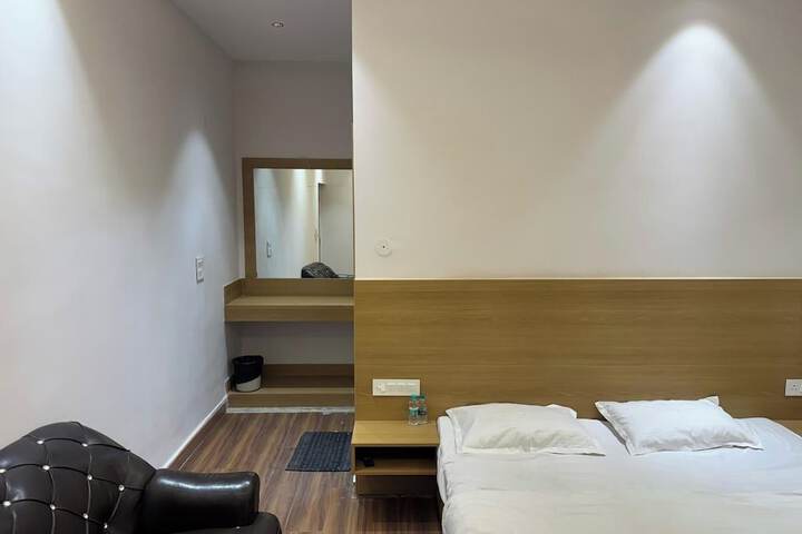 Room 14 of 47