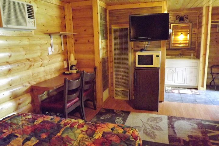 Room 33 of 50