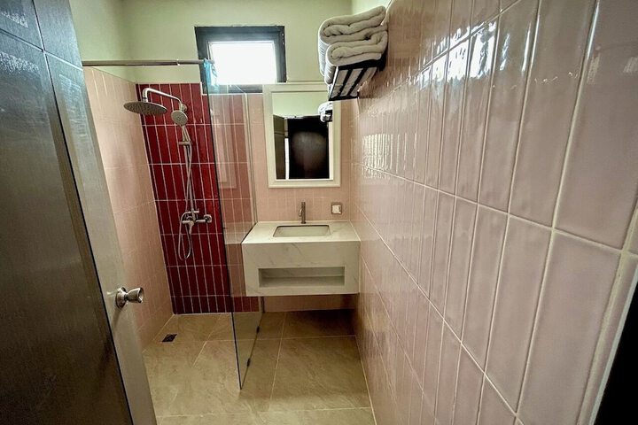 Room 55 of 103