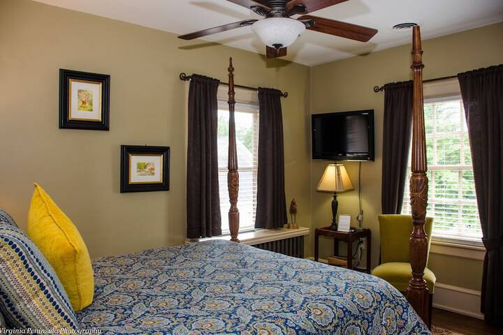 Room 22 of 89