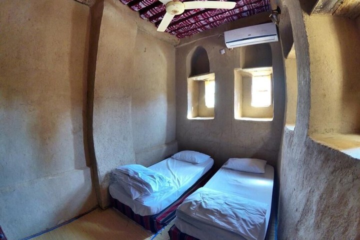 Room 7 of 31