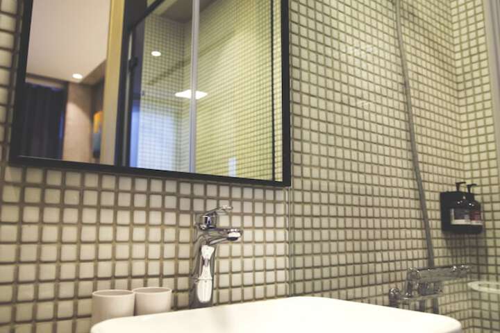 Room 45 of 138