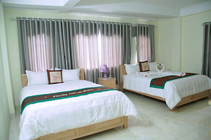 Room 34 of 74