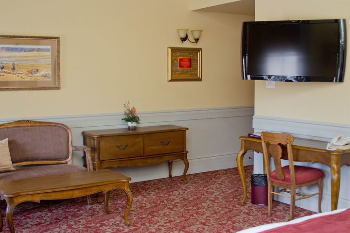 Room 19 of 42