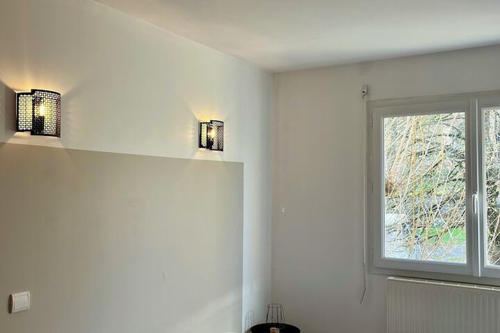 Room 3 of 22