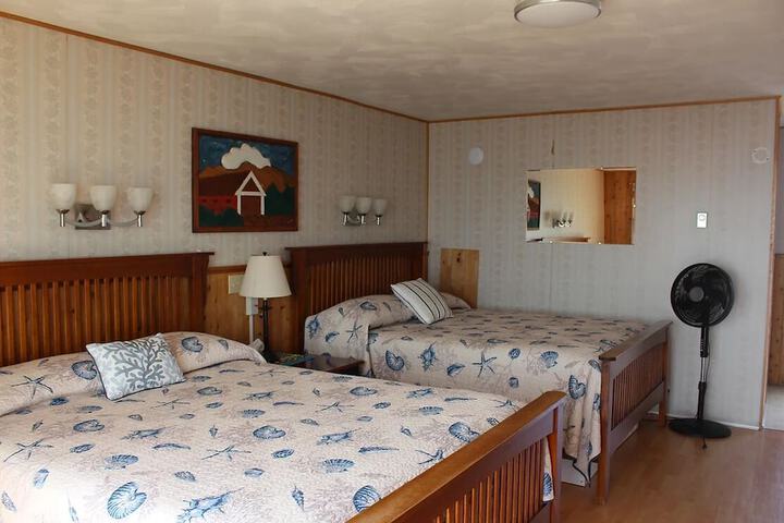 Room 3 of 13