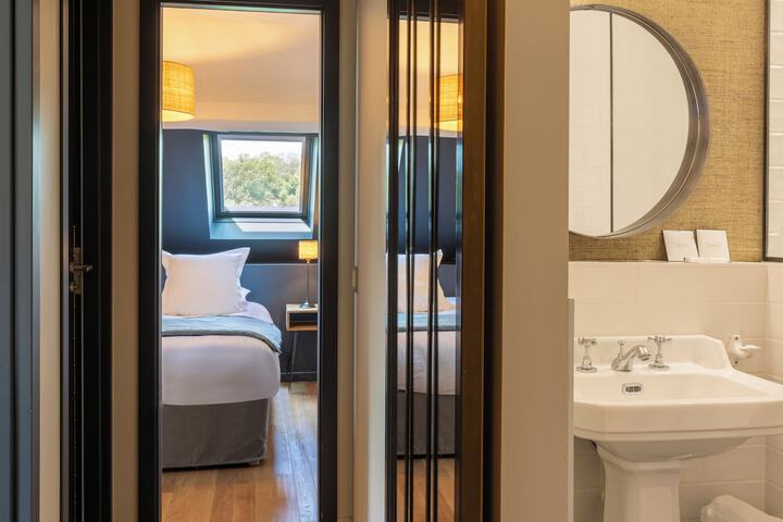 Bath Interior