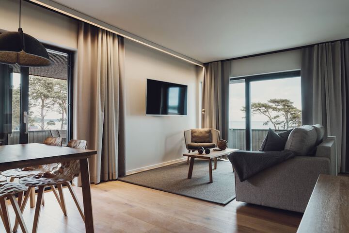 Room 10 of 52