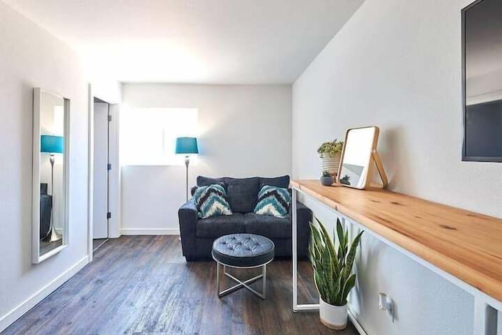 Room 44 of 58