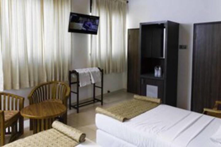 Room 14 of 26