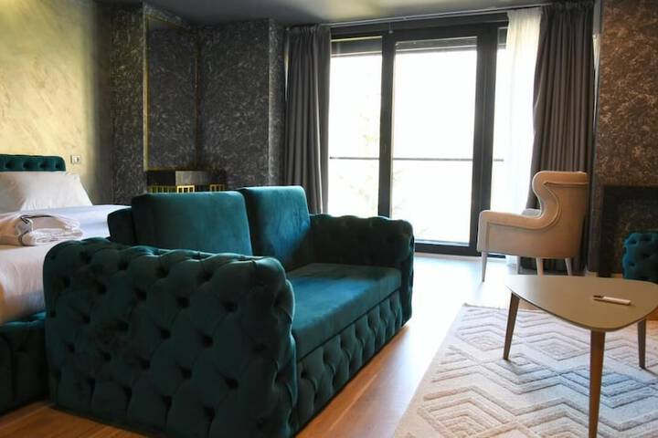 Room 7 of 56