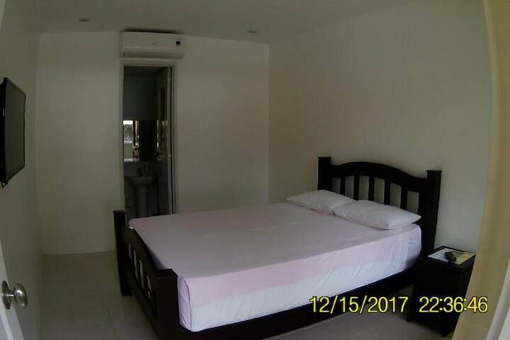 Room 21 of 68