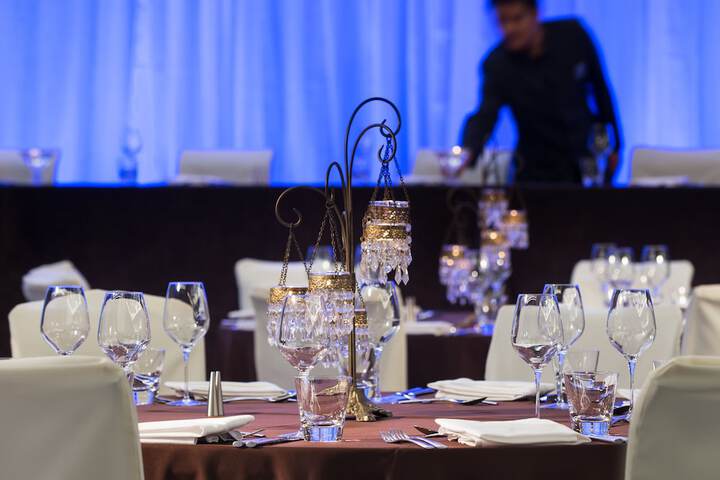 Banquet hall