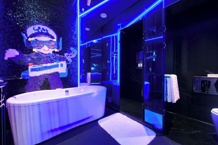 Room 5 of 29