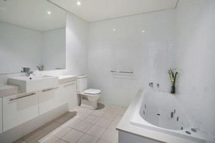 Room 2 of 12