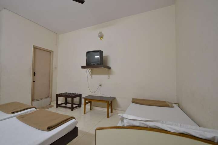 Room 36 of 61