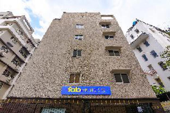 FabHotel ASL