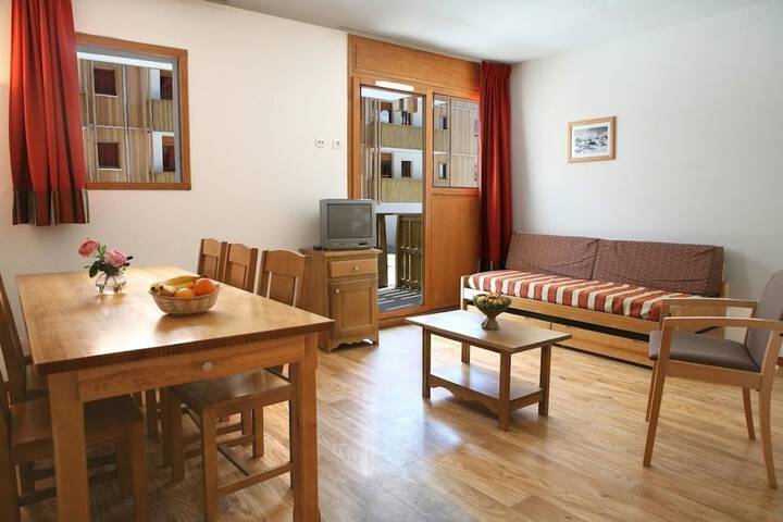 Room 6 of 21