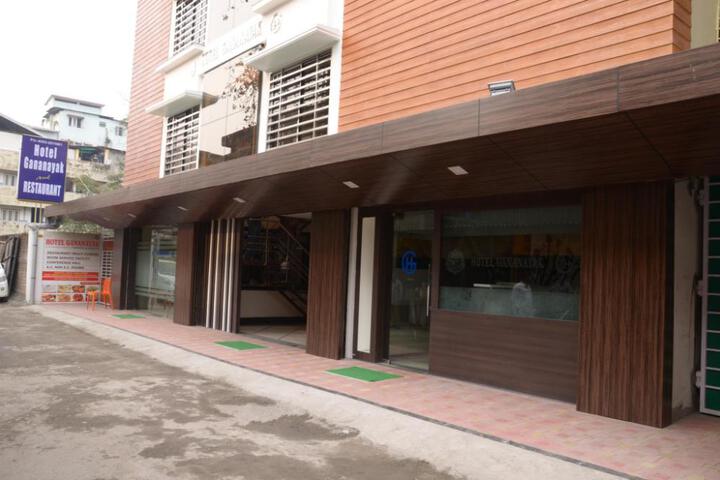 Hotel Gananayak