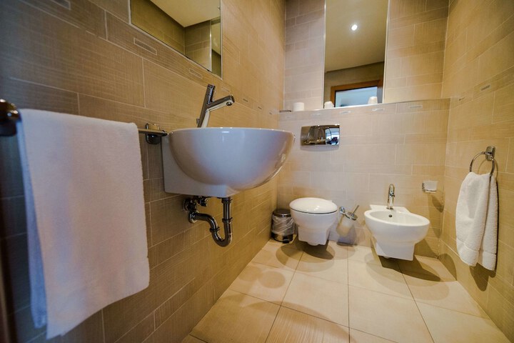 Bathroom Interior Photo
