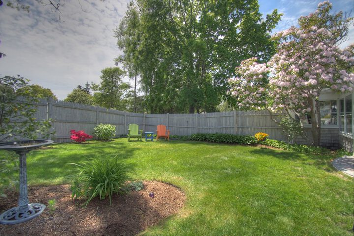 Hotel Exterior 72 of 77