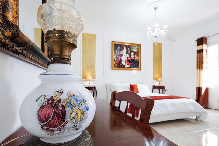 Room 25 of 57