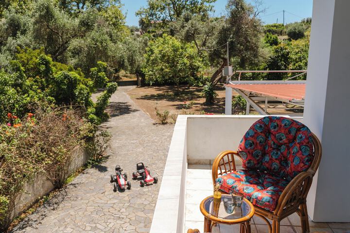 Terrace/Patio 33 of 64